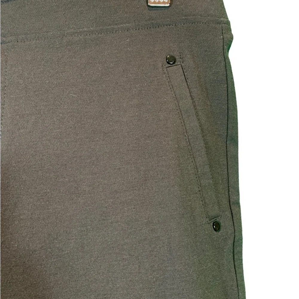 Black Women's Jeggings with Faux Pockets - Size Medium